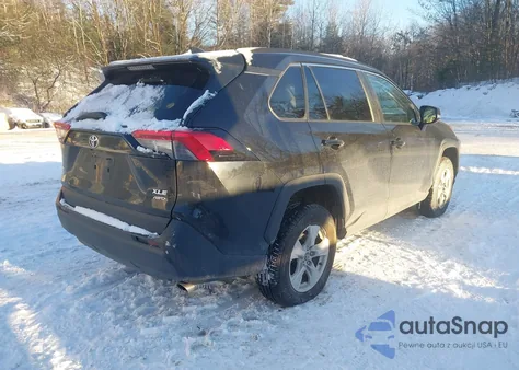 2021 Toyota Rav4 Xle from USA, damaged, VIN 2T3P1RFV3MC164378